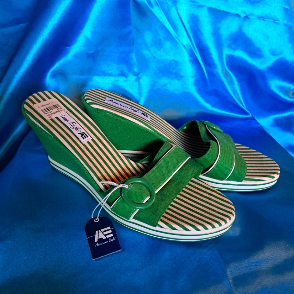 Retro 50s 60s Style Classic Green White Striped Wedges American Eagle